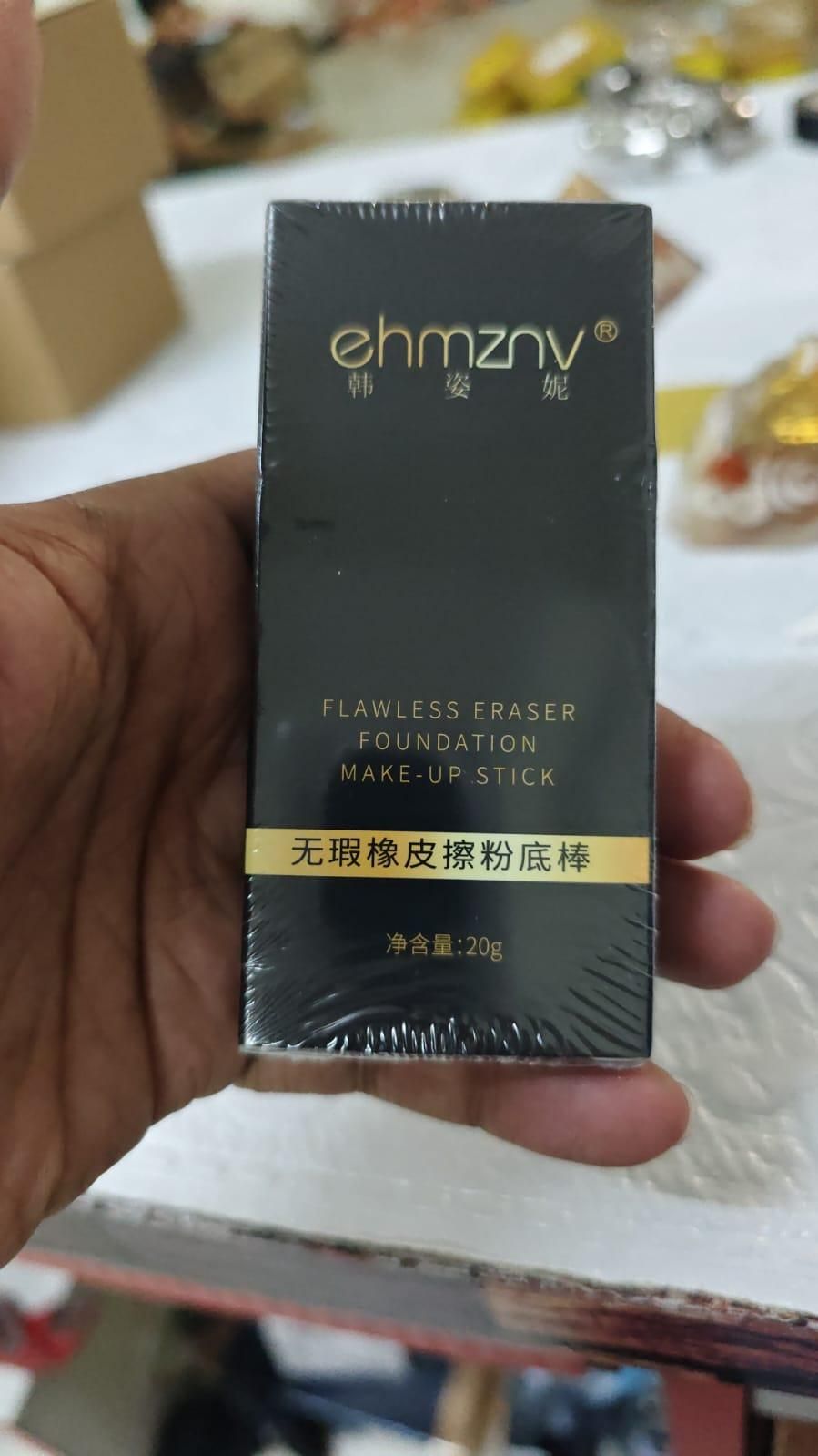 2 in 1 Dual Head Foundation & concealer Stick (High coverage))